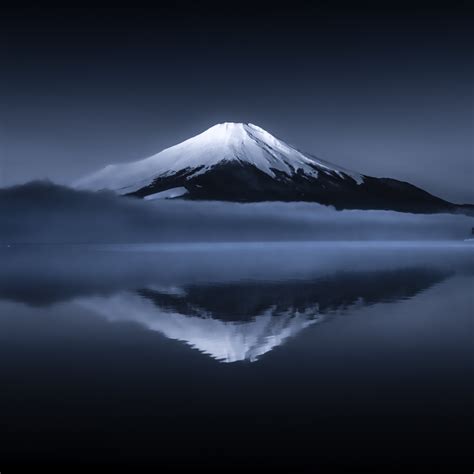 2048x2048 Mount Fuji Reflection Ipad Air Wallpaper Hd Nature 4k
