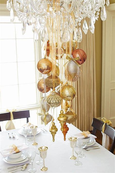 40 Stunning Christmas Chandeliers Page 2 Of 2 Art And Home
