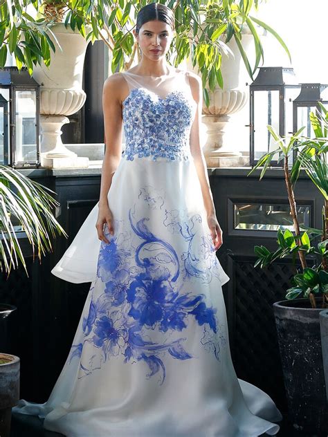 İster iyi markalar, isterse de şirketiniz için ucuz, ekonomik ve toplu ancak hızlı karar vermeniz gerekebilir çünkü white floral dress to wedding sitemiz üzerinde en çok aranan ürünlerden biri ve kısa zamanda en çok. 20 Dreamy Blue Wedding Gowns