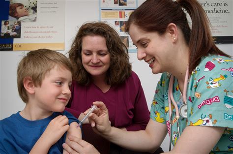 Immunizations protect more than just the people who receive them. Immunisation in New Zealand — Science Learning Hub