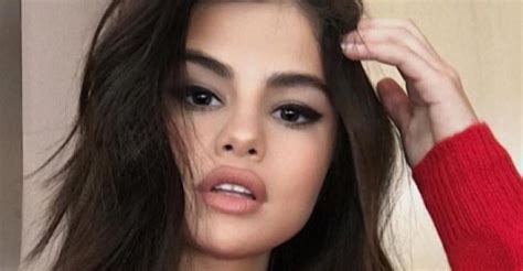 Selena Gomez Is Selling Her Texas Mansion Spinsouthwest