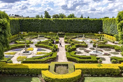 Tag @huntervalley or #huntervalley to be featured. Things to Do at the Hunter Valley Gardens - The Big Bus