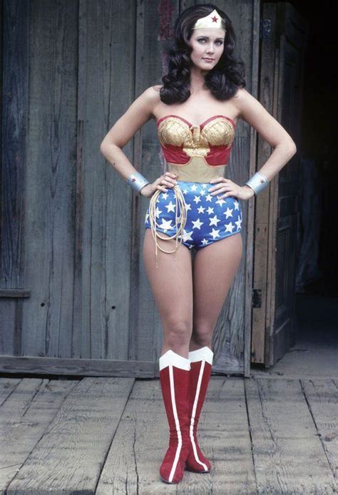 Wonder woman nude pictures