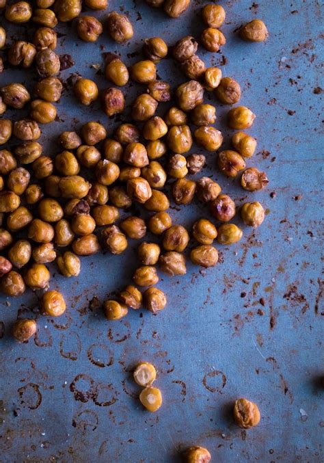 We are what we eat, and the only real danger about the munchies is in the bad here we present you with our top 5 choices of healthy snacks you can indulge in that have the potential to both satiate and bring you some health benefits. Healthy Snack Ideas | roasted chickpeas | Healthy snacks ...