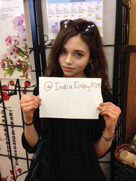 India Eisley India Eisley Olivia Hussey India