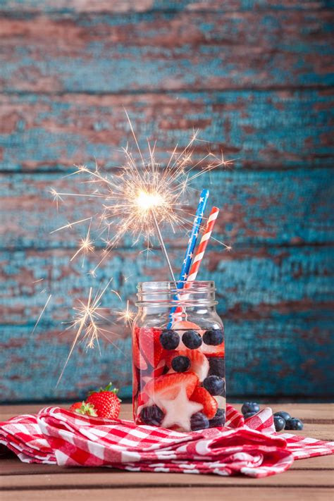 Perfectly Patriotic Mason Jar Ideas For The 4th Of July Happy Fourth