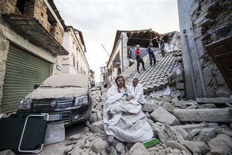 Italy Earthquake Photos Of The Aftermath In Amatrice Time