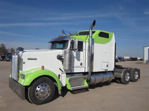 2005 Kenworth W900l Cars For Sale