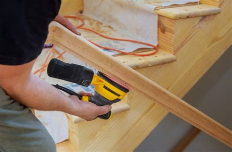 Best Sander For Stairs 2022 Experts Guide And Reviews Sanders Guide