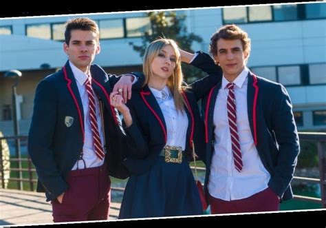 With itzan escamilla, omar ayuso, miguel bernardeau, arón piper. 'Elite': Netflix Renews Spanish Teen Thriller For Third ...