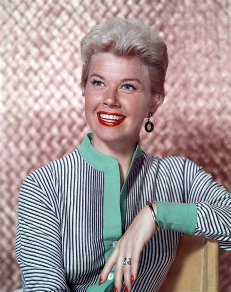Doris Day Striped Jacket Beautiful Color Photo Of Her 8x10 Photograph Golden Age Of Hollywood