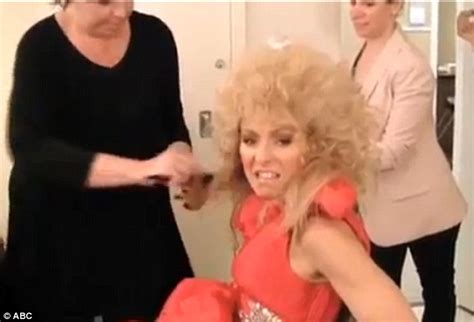 Kelly Ripa Dons Frizzy Wig And A Recreation Of Her Own Prom Dress For