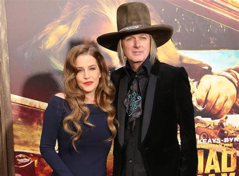 Lisa marie presley was born on february 1, 1968 in memphis, tennessee, usa. L'estraniato marito di Lisa Marie Presley non lascerà che ...