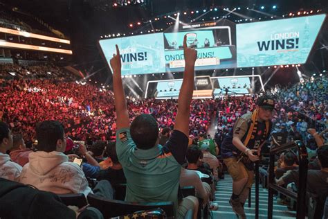 Study: Esports Fans Will Travel to Live Events - SportsTravel