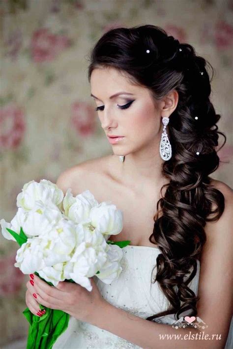 21 Classy And Elegant Wedding Hairstyles Modwedding Wedding