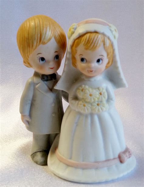 Lefton Wedding Couple Figurine Cake Topper Christopher Collection