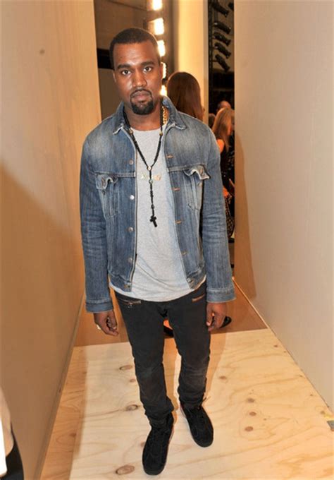 Kanye West Isnt Showing At Paris Fashion Week My Fashion Life