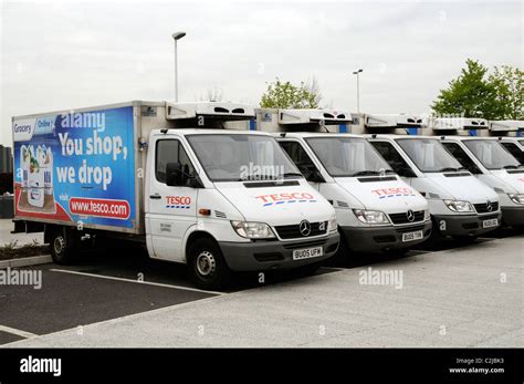 Tesco Delivery Truck Hi Res Stock Photography And Images Alamy