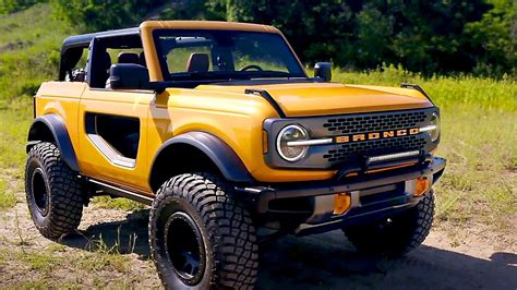 The two crossovers have different missions but share many mechanical components, including their basic underpinnings and their powertrains, and are fairly close in price. 2021 Ford Bronco - Design, Interior, Off-Road ...