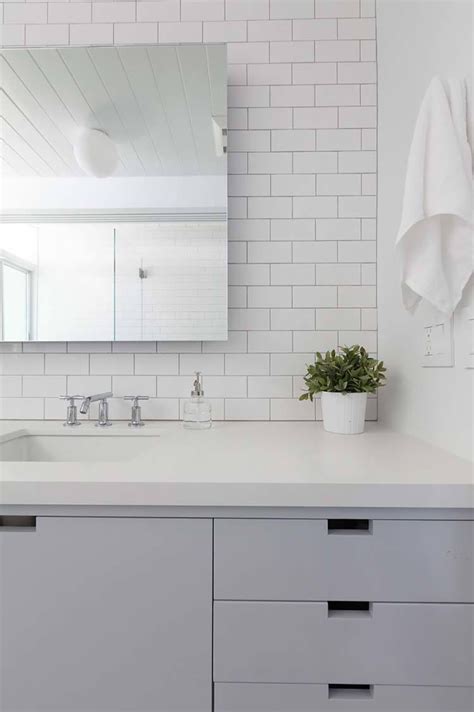 37 Amazing Mid Century Modern Bathrooms To Soak Your
