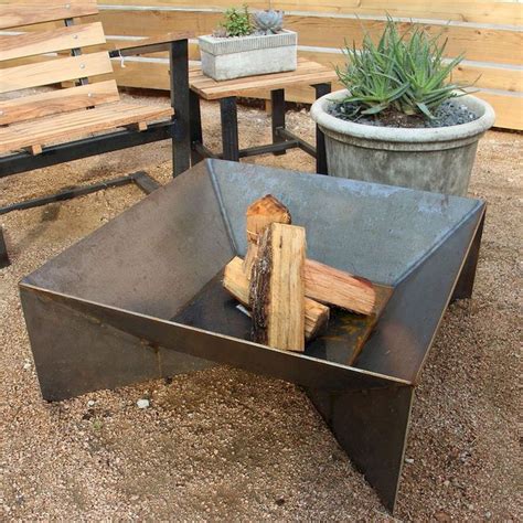 It comes with a block wall covering one area and another going around the fire pit. 63+ Simple DIY Fire Pit Ideas for Backyard Landscaping ...