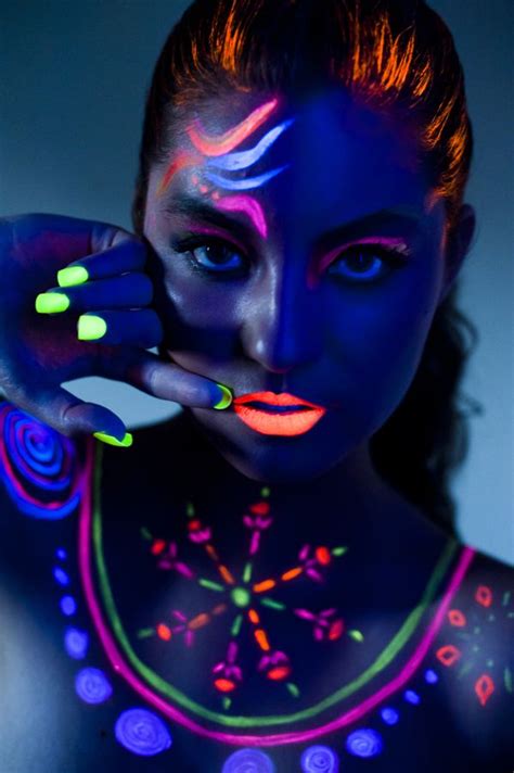 Pin By Sophie Stewart On Glow In Dark Neon Face Paint Neon