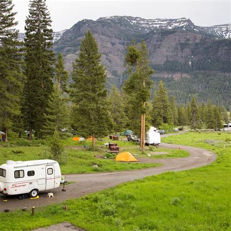 Yellowstone National Park 12 Rv Parks And Campgrounds Inside The Park