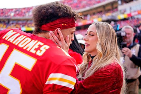 Patrick Mahomes Sends Clear Message To Fans About His Wife Brittany