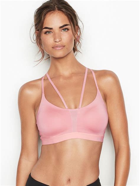 Nwt victoria's secret black sport bra high neck unlined size xs. The Incredible Lightweight by Victoria Sport Plunge Bra ...