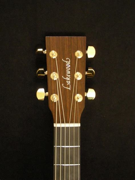 Paramount Guitars Instrument Detail Lakewood J 32 B