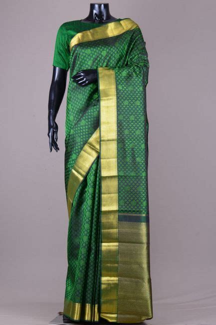 Maybe you would like to learn more about one of these? Chocolate Brown & Green Dual Tone Kanchipuram Silk Saree-VC4117 | Saree, Silk sarees, Silk ...