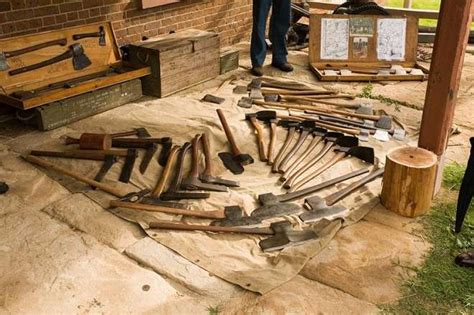 The Most Traditional Woodworking Tools In One Article
