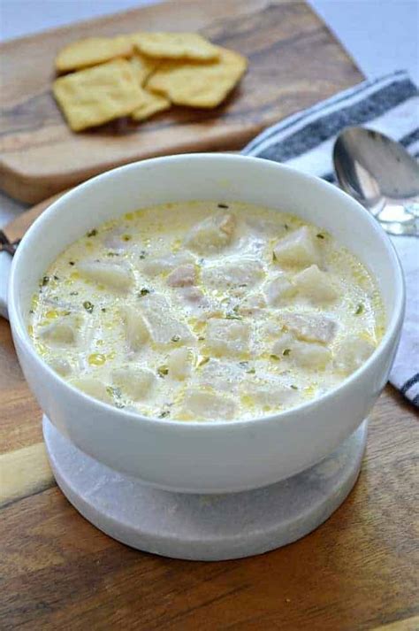 Easy Recipe For New England Clam Chowder Chatfield Court
