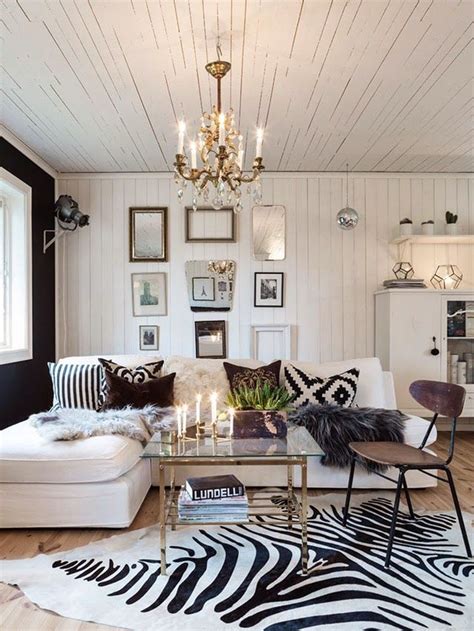 Zaf Homes: Zebra Living Room Decor - 16 Ways To Decorate With Animal