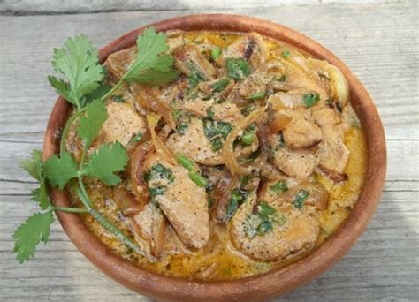 1 pollo de corral de 1'5 kg. Cómo elegir y cocinar un delicioso hígado de pollo.