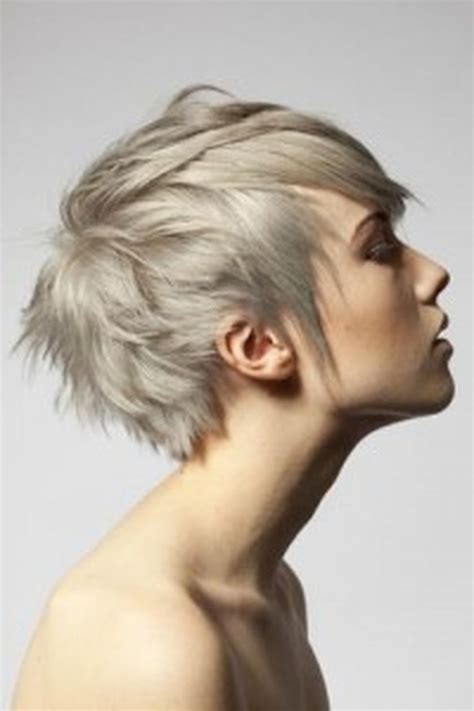 This particular pixie hairstyle has not cut down on the thickness of the hair, only its length. Short messy pixie haircut hairstyle ideas 54 - Fashion Best