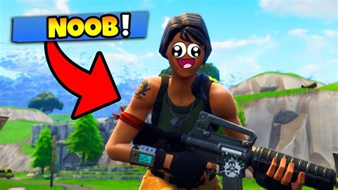 Pretending To Be A Noob In Fortnite Battle Royale Youtube