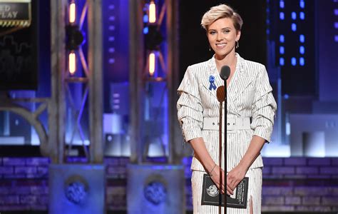 Scarlett Johansson Exits Controversial Transgender Role Following Online Backlash