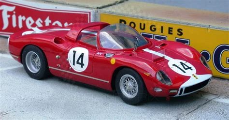 Colloquially called the le mans economy run, stringent refuelling regulations were put in place. FERRARI 330P LE MANS 1964 #14 by Renaissance