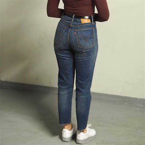 Levis Wedgie Fit Jeans Vintage Mom Jean Denim
