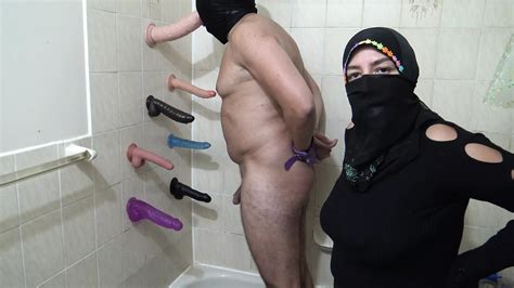 Real Arab Mistress In A Hijab Humiliates Her Slave Xhamster