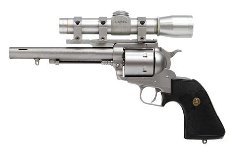 Ruger Super Blackhawk 44 Magnum Revolver And Scope