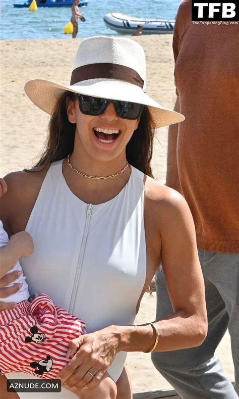 Eva Longoria Sexy Seen Showing Off Her Hot Figure In A White Swimsuit