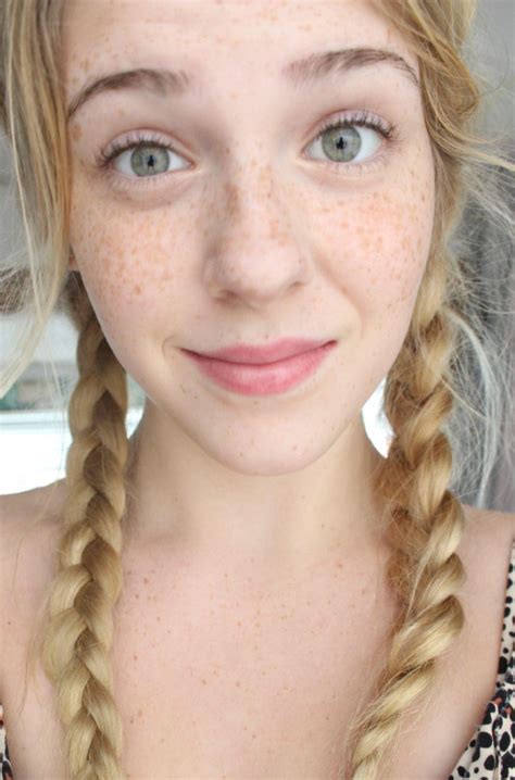 Daily Timewaster Heres A Friendly Freckled Face To Get Your Week Off