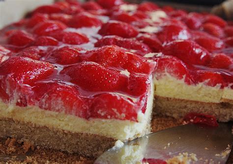 Fress mich dumm kuchen mit vanillecreme Kuchen & Torten Rezepte: Erdbeer Kuchen mit Vanillecreme