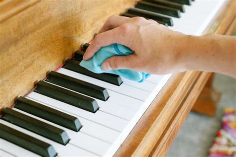 How To Whiten Ivory Piano Keys Pianos Hub