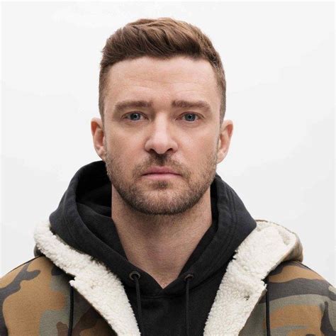 Justin Timberlake Has Your Apple Picking Fit All Sorted Out Mens Haircuts Short Haircuts For