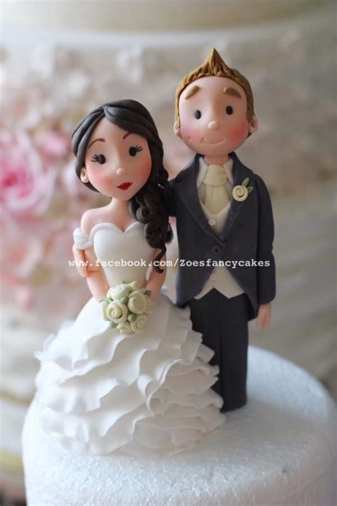 Rather than being stiff and formal, they've been captured while kissing, locked in a loving embrace or in a dramatic dance move. Another bride and groom topper | Bridal cake topper ...
