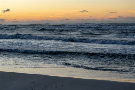 Beach At Daybreak Photo By Robert Woeger Ocean Photos Nature Photos