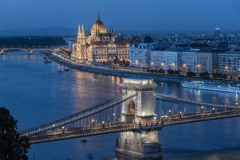 Hungarian Parliament Building Cityscape Chain Bridge Budapest